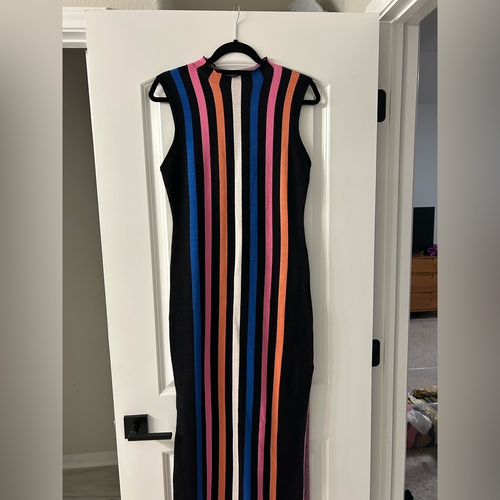 Striped Multicolor Sleeveless Sweater Dress